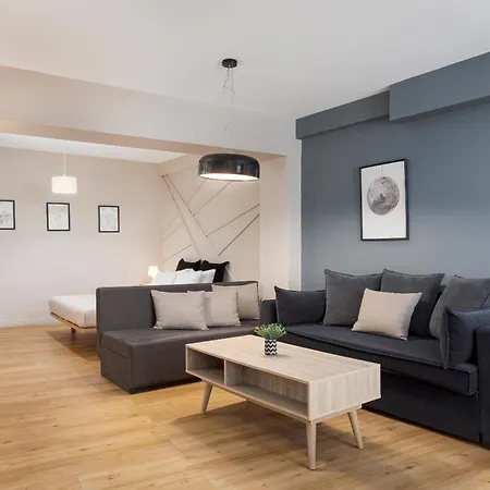 Comfort Suite By Acropolis Cozy Suites-2
